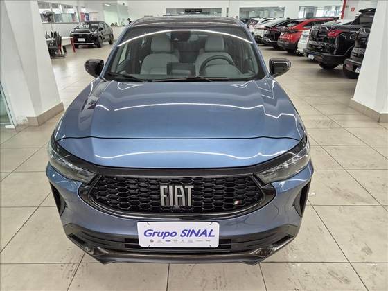 FIAT FASTBACK 1.0 TURBO 200 HYBRID IMPETUS CVT